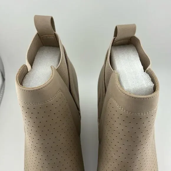 DV by Dolce Vita Women's Boots Sz 10 Bootie Beige Gerdy Elastic Ankle Wedge NWOT - Picture 9 of 11